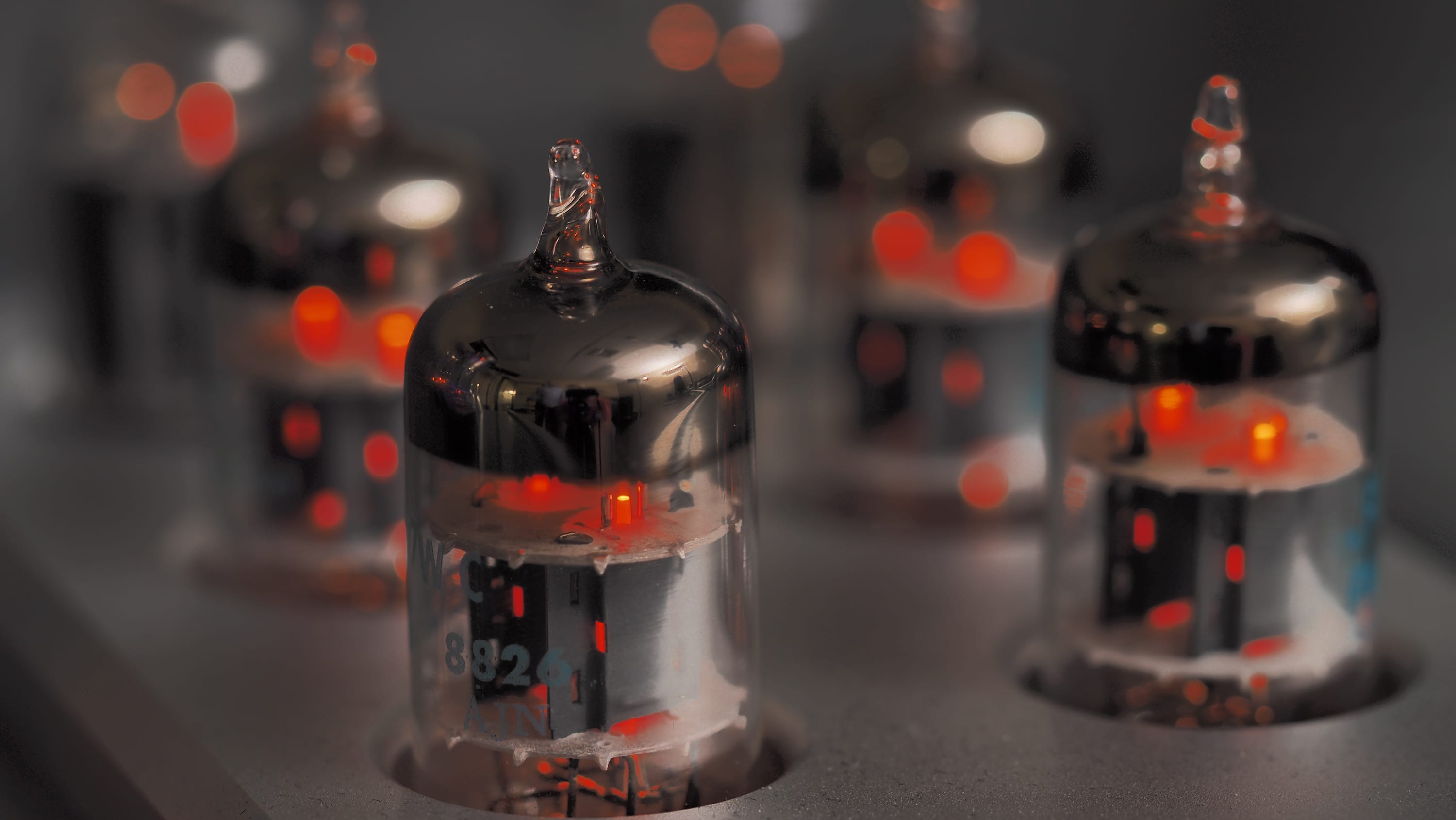 Shadow MK2 — Stereo Tube Amplifier